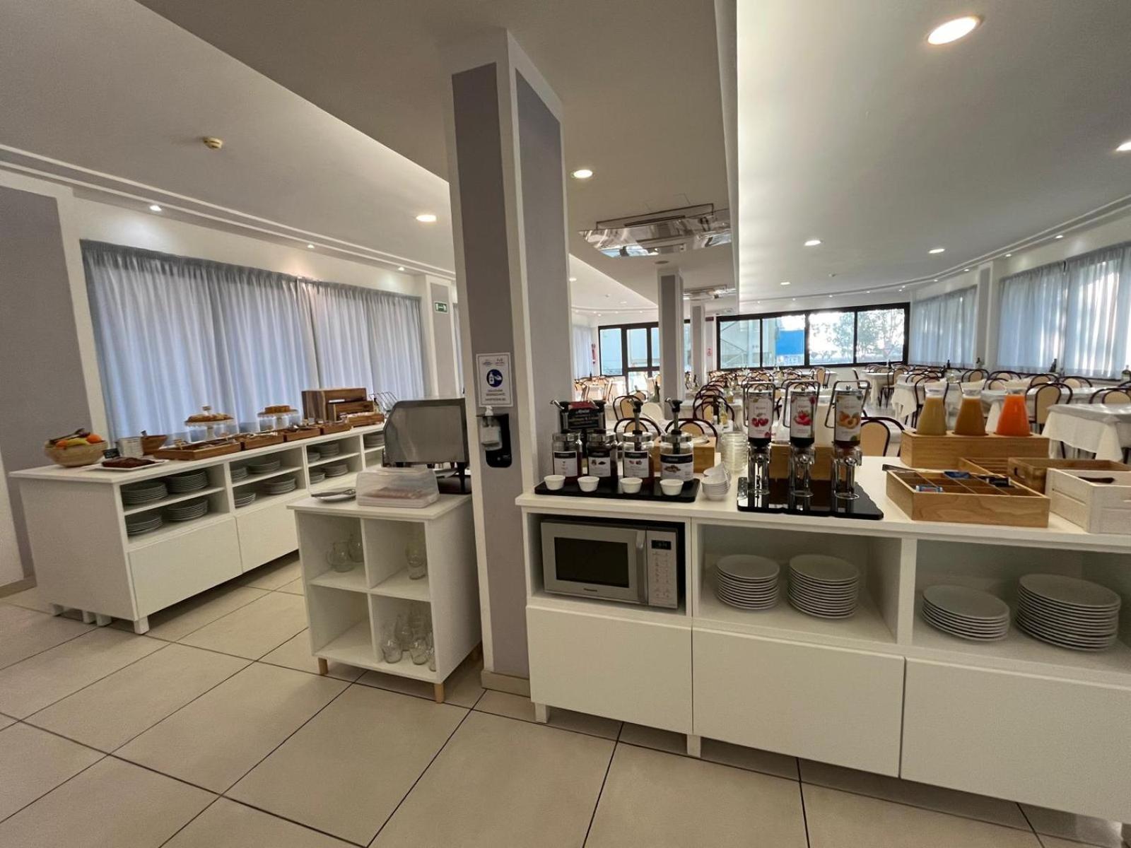 Hotel Delle Nazioni Cesenatico Extérieur photo